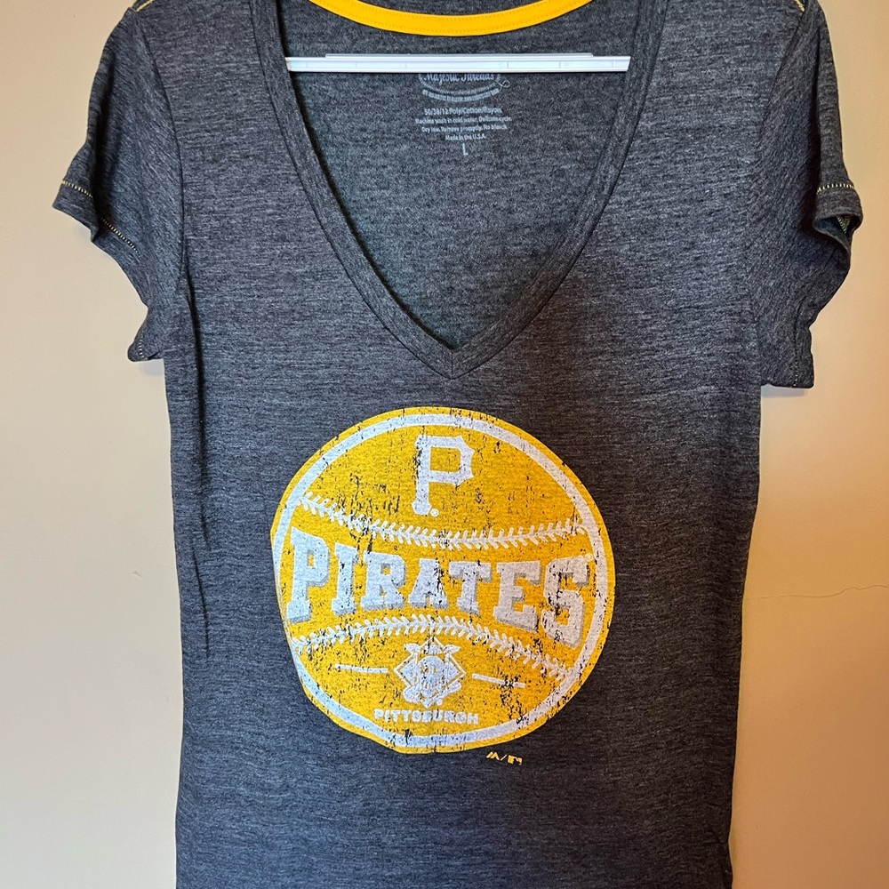 Pittsburgh Pirates tee
